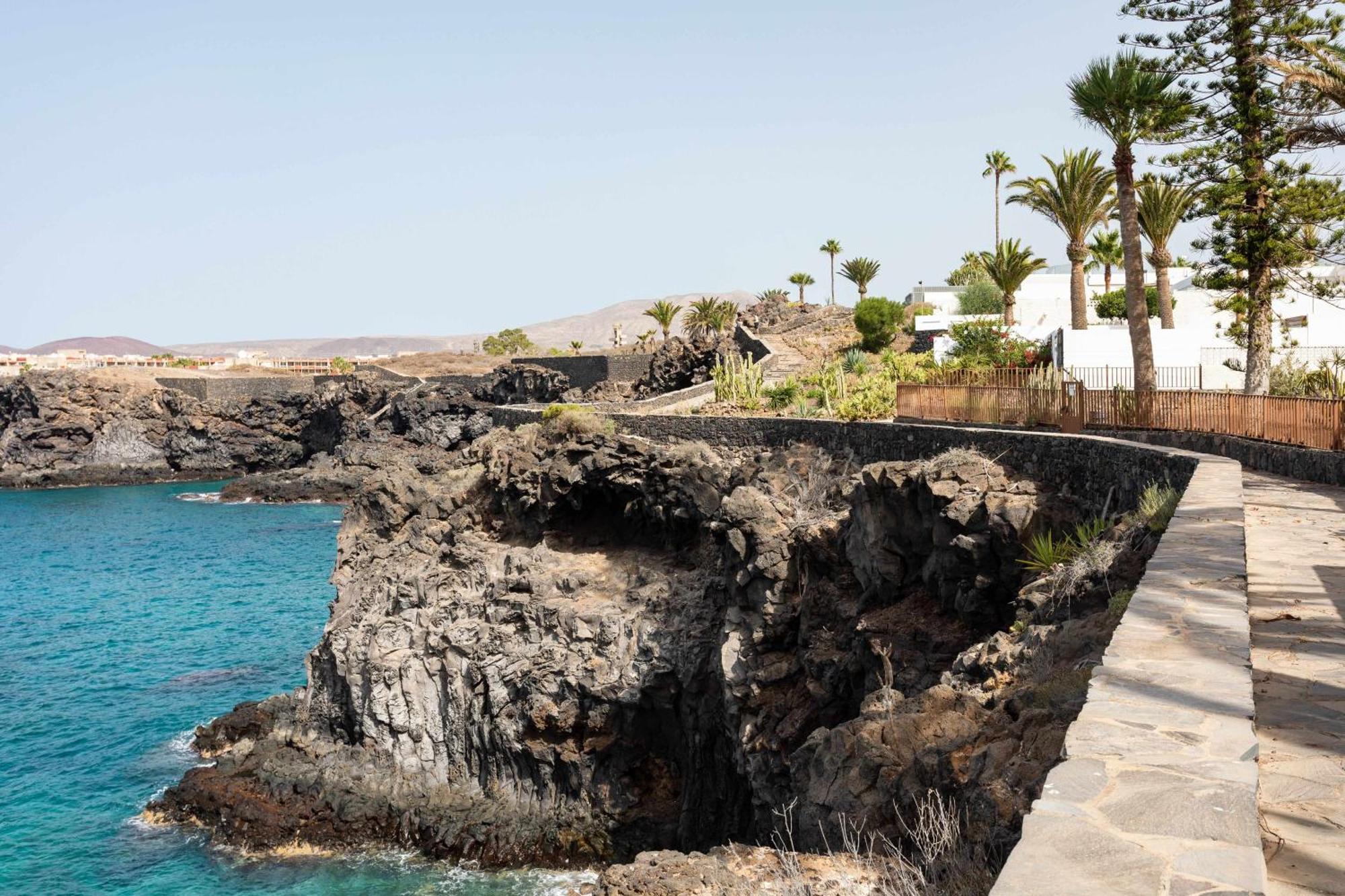 Agradable Piso Con Piscina & Playa Terraza Y Wifi Apartment Costa Del Silencio Exterior photo